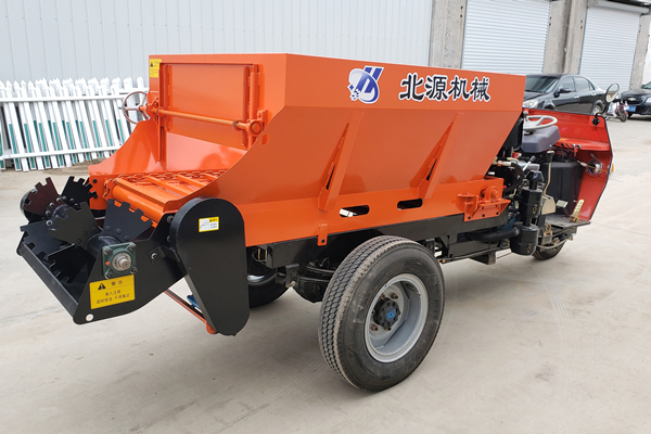 內(nèi)蒙古小型撒肥機(jī)廠家
